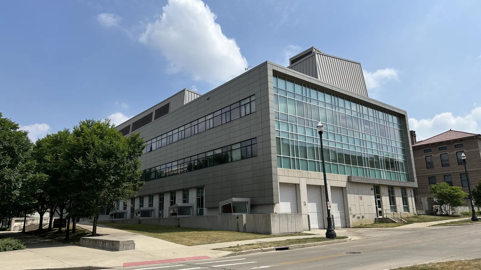 Psychology Building viewed from Neil Dr.